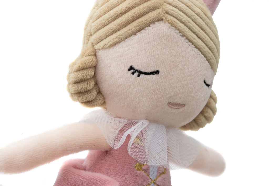Peluche Lady Lynn 🧝♀️✨