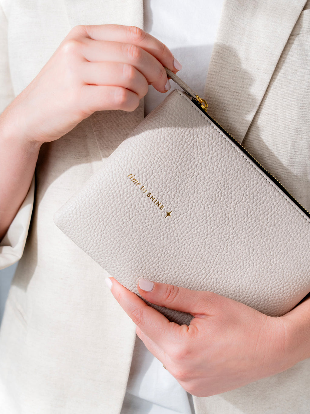 Neceser de Mano – It’s Time to Shine ✨🤍 (Greige)