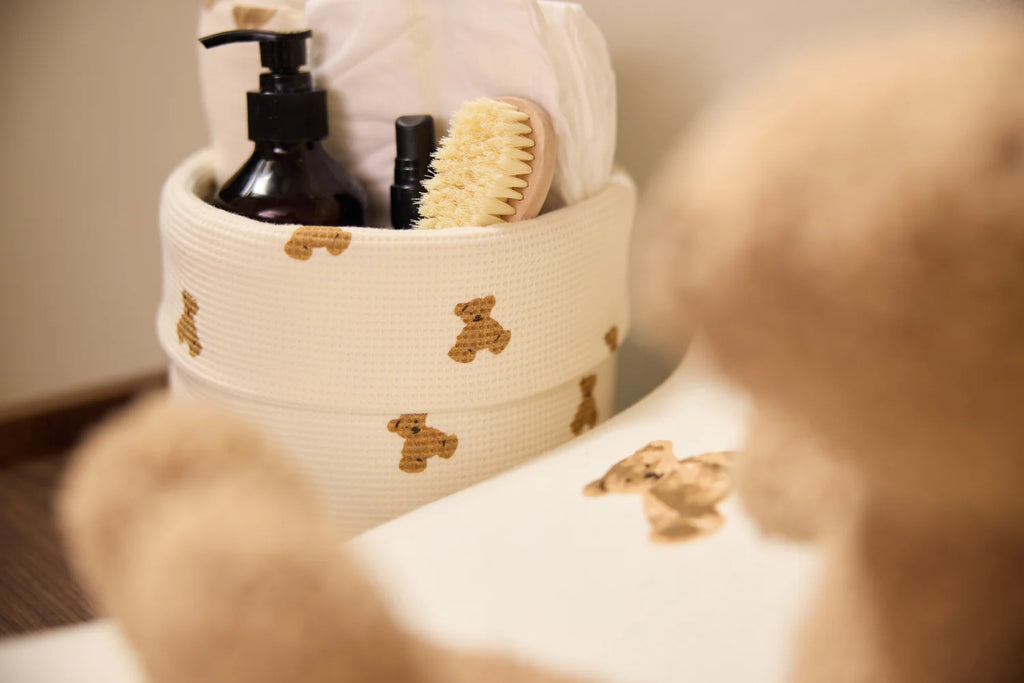Cesta de Cambiador – Mini Oso de Peluche 🐻🌿