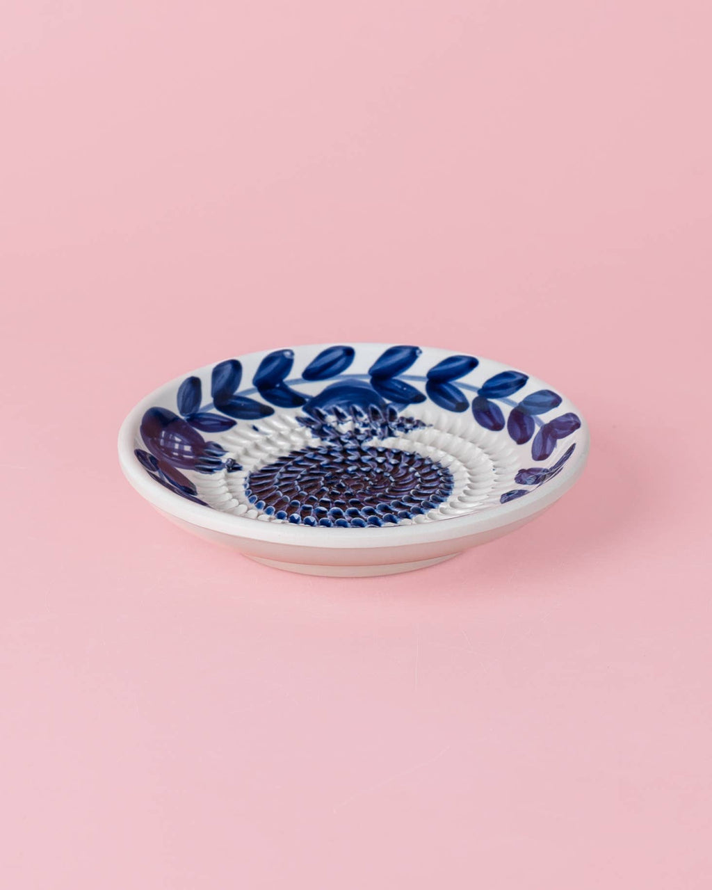 Plato Rallador de Cerámica Artesanal Nerja Azul – 12,5 cm 💙✨