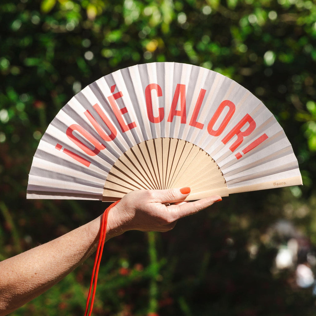 Abanico “Qué calor” – Beige con rojo 🌡️🔥