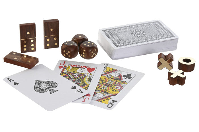 Set de juegos clásicos en caja de cristal y madera
