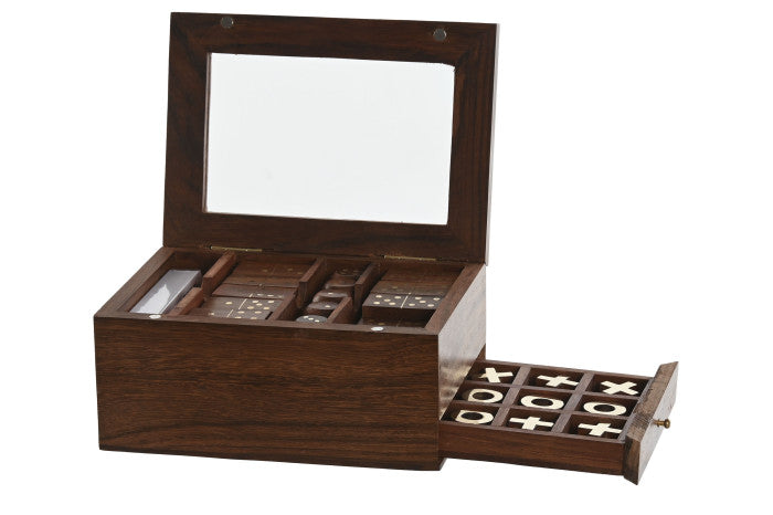 Set de juegos clásicos en caja de cristal y madera
