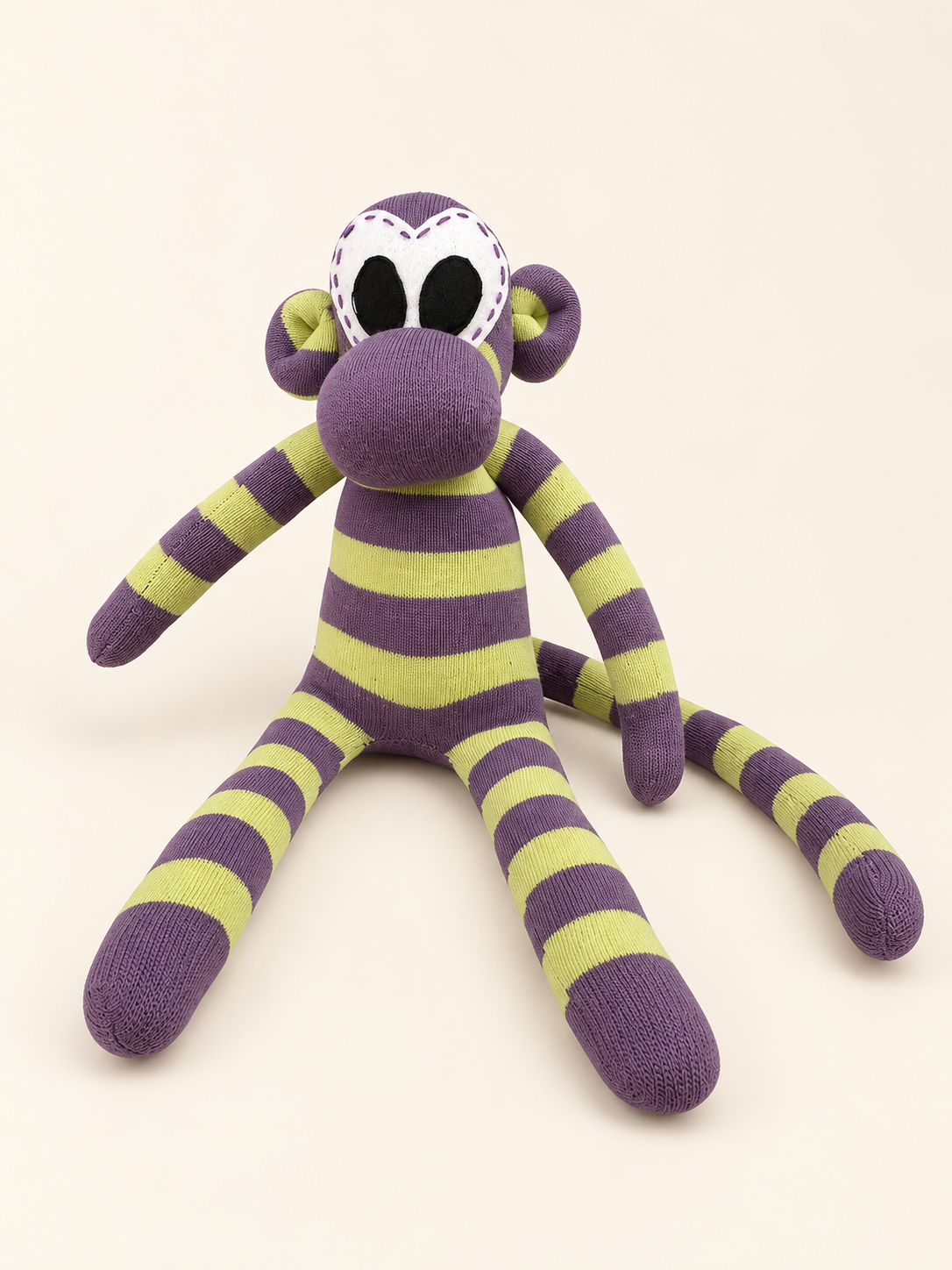 Mono de Calcetines Artesanal – Chisporreta Becky 🐒🧵