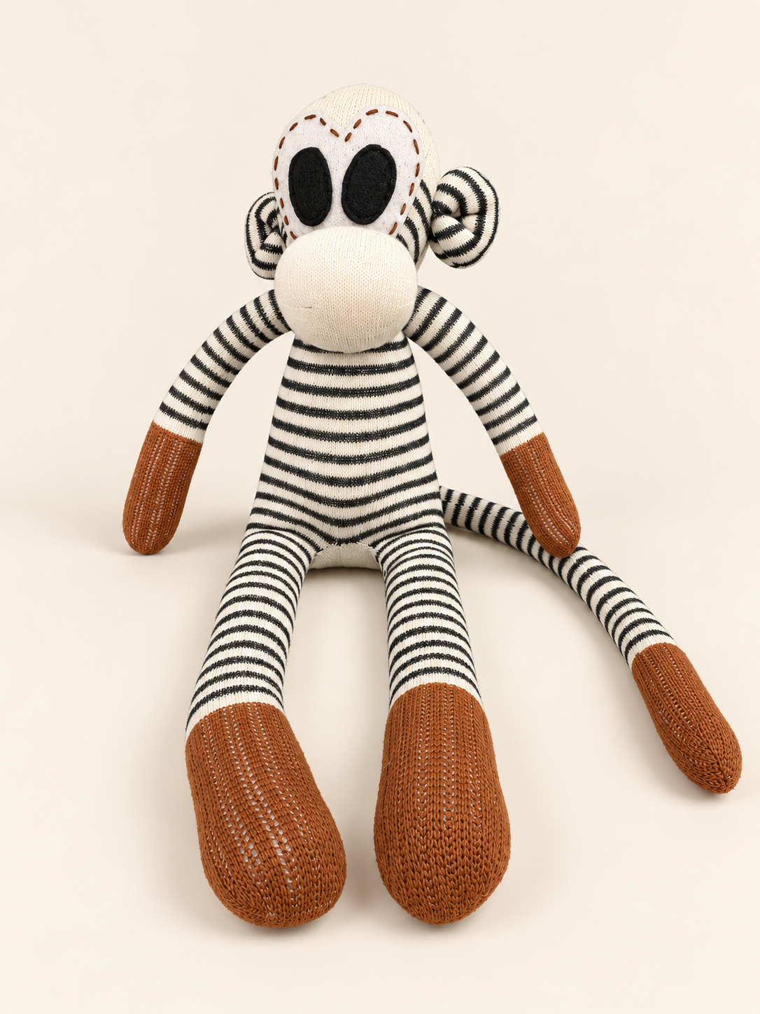 Mono de Calcetines Artesanal – Chisporreta Becky 🐒🧵