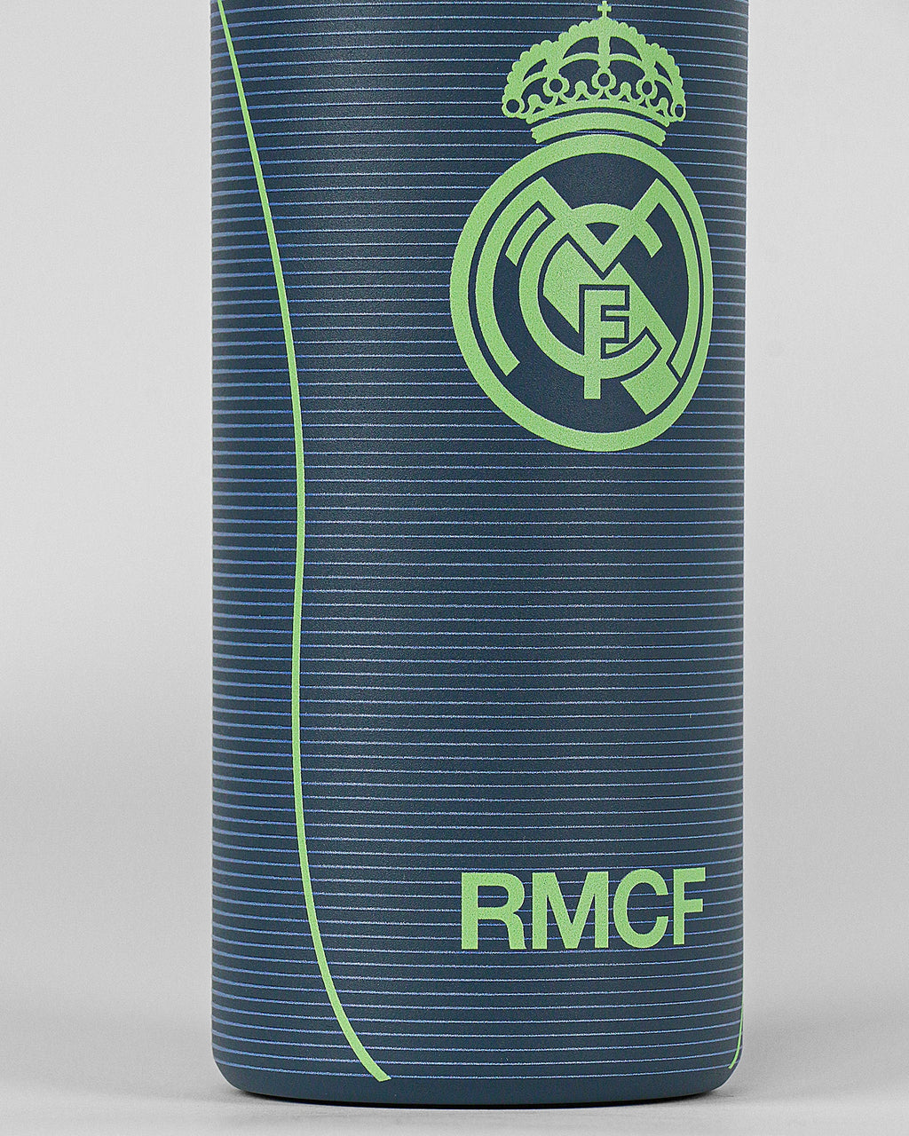 Mii 60 Real Madrid – Texture Escudo + Ondas “Nightfall” Ocean ⚽🌊