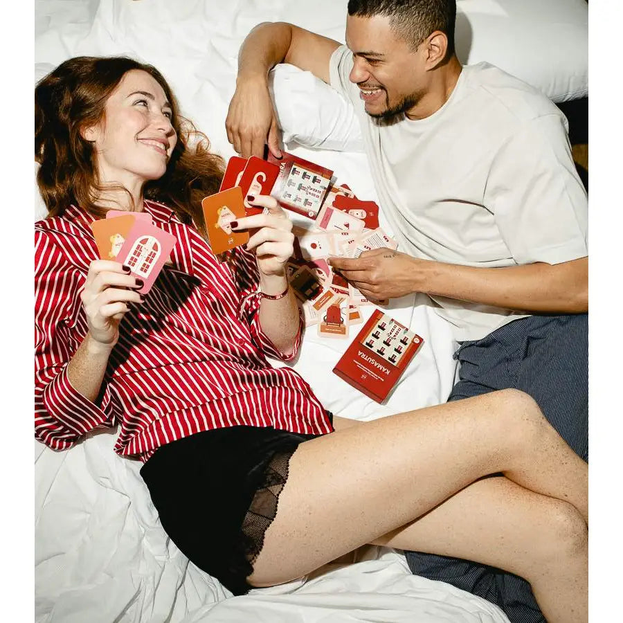 Hotel Kamasutra – Juego de Cartas para Parejas