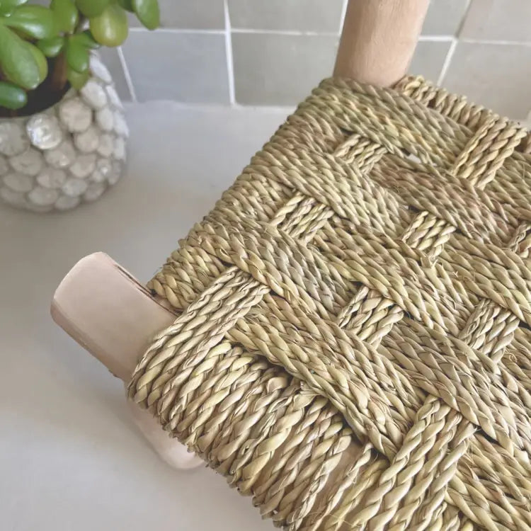 Silla infantil de madera y palma – Hecha a mano 🌿🪑